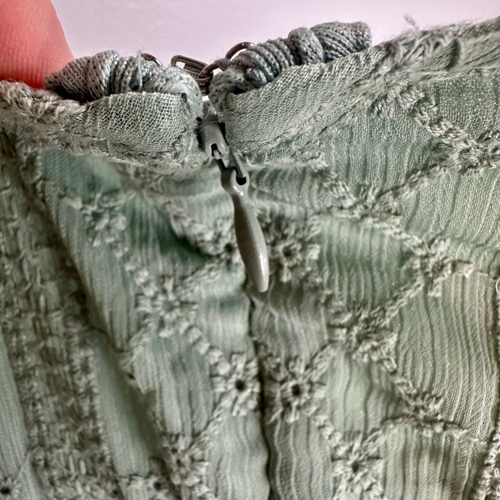 Calvin Klein Mint Green sleeveless Dress eyelet lace size 14 Cottagecore - Picture 6 of 8